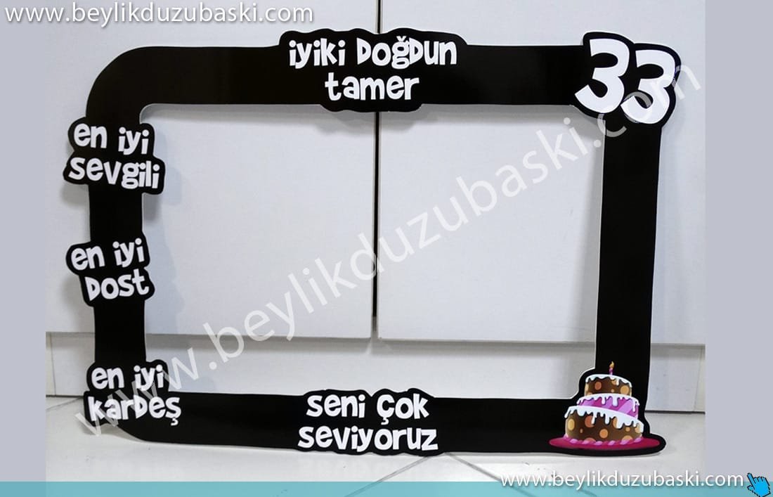 33-yaş-çerçevesi.jpg 50x70 ana okulu resim çekinmek için çerçeve, hatıra çerçevesi, tasarım desteği, hızlı baskı ve üretim, kaliteli ürün, aynı gün kargo imkanı