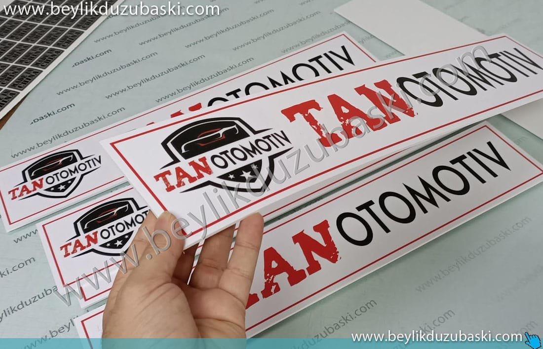 plakalık, galeri için, plaka baskısı, logo ve yazı, resim çekmek için, araba plaka, içine konulan, plastik ürün plakalık, galeri için, plaka baskısı, logo ve yazı, resim çekmek için, araba plaka, içine konulan, plastik ürün