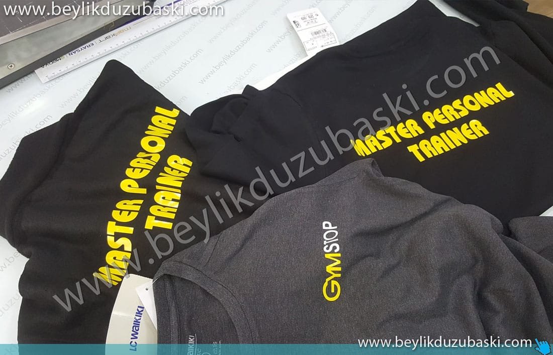 Siyah t-shirt üzerine baskı, siyah kumaşa baskı, kaliteli baskı, t-hirt üzerine kalıcı baskı, ürün ömrü kadar kalıcı baskı, beylikdüzü t-shirt baskı merkezi, esenyurt, silivri, avcılar Siyah t-shirt üzerine baskı, siyah kumaşa baskı, kaliteli baskı, t-hirt üzerine kalıcı baskı, ürün ömrü kadar kalıcı baskı, beylikdüzü t-shirt baskı merkezi, esenyurt, silivri, avcılar