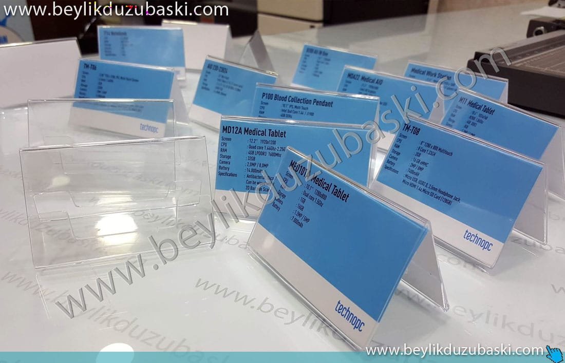 üçgen masa isimliği, ürün ismi açıklaması, rezerve, davetli ismi, katılımcı adı, gibi birçok tanıtıcı plastik üçgen kartlık, ürün tanıtımı, özellikleri, kampanya, fiyat bilgisi yazılı, masa üstü kartlık üçgen masa isimliği, ürün ismi açıklaması, rezerve, davetli ismi, katılımcı adı, gibi birçok tanıtıcı plastik üçgen kartlık, ürün tanıtımı, özellikleri, kampanya, fiyat bilgisi yazılı, masa üstü kartlık