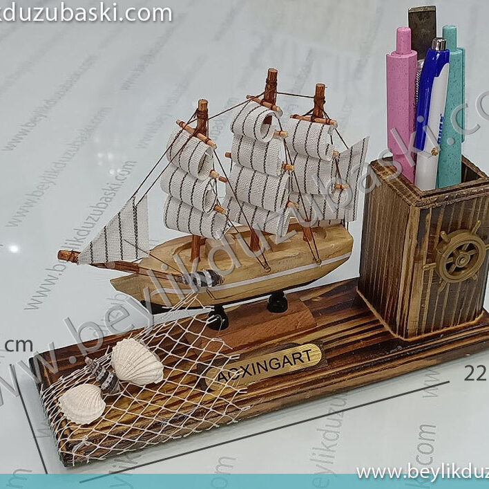 yelkenli gemi, masa üzeri kalemlik, ahşapdan yapılmış, masa üzeri gemi maketi, kalemlik gerçek ahşap, el işciliği ve boyaması ürün, kalemlik, gemi tasarımı
